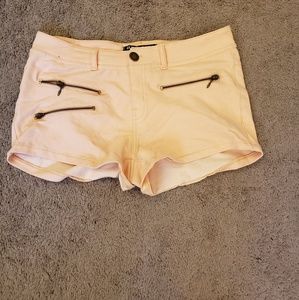 Clear Rock light peach stretch moto shorts Sz L